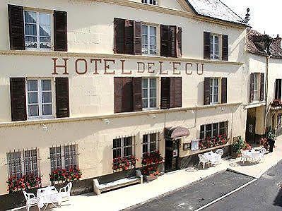 Hotel L' Ecu Montbard Zewnętrze zdjęcie